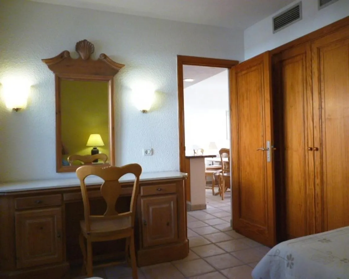 Beverly Hills Suites - Excel Hotels & Resorts Лос Кристианос 3*,  Испания
