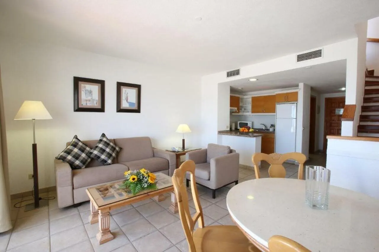 Beverly Hills Suites - Excel Hotels & Resorts Лос Кристианос