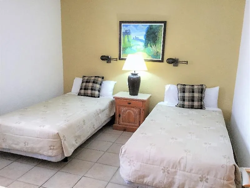 Апарт-отель Beverly Hills Suites - Excel Hotels & Resorts Лос Кристианос