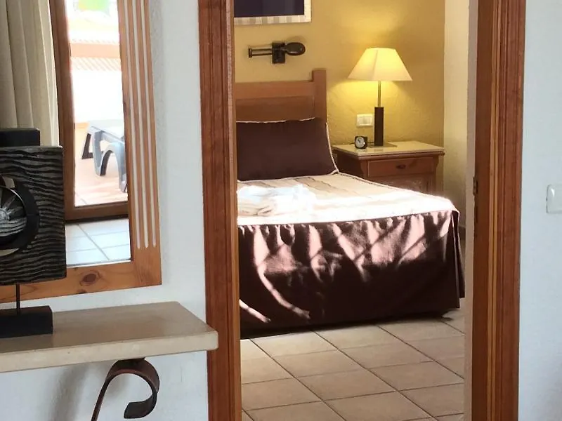 *** Апарт-отель Beverly Hills Suites - Excel Hotels & Resorts Лос Кристианос Испания