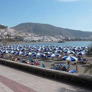 Apartment In Los Cristianos Centre, Los Cristianos (Tenerife)