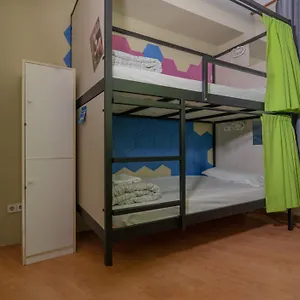 https://wow-hostel-barcelona.topbarcelonahotels.com